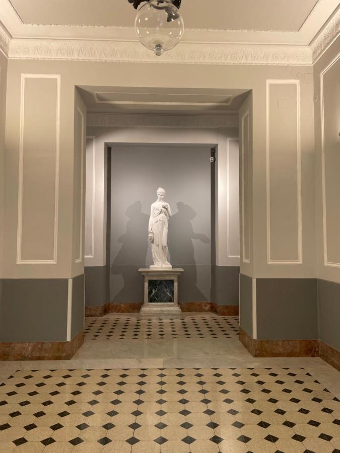 Ad Cavour Luxury Rooms - By Ad Roma Bagian luar foto