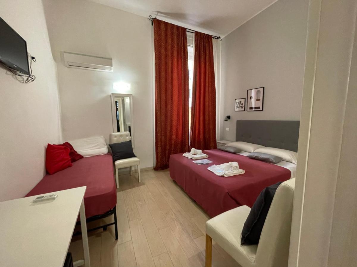 Ad Cavour Luxury Rooms - By Ad Roma Bagian luar foto