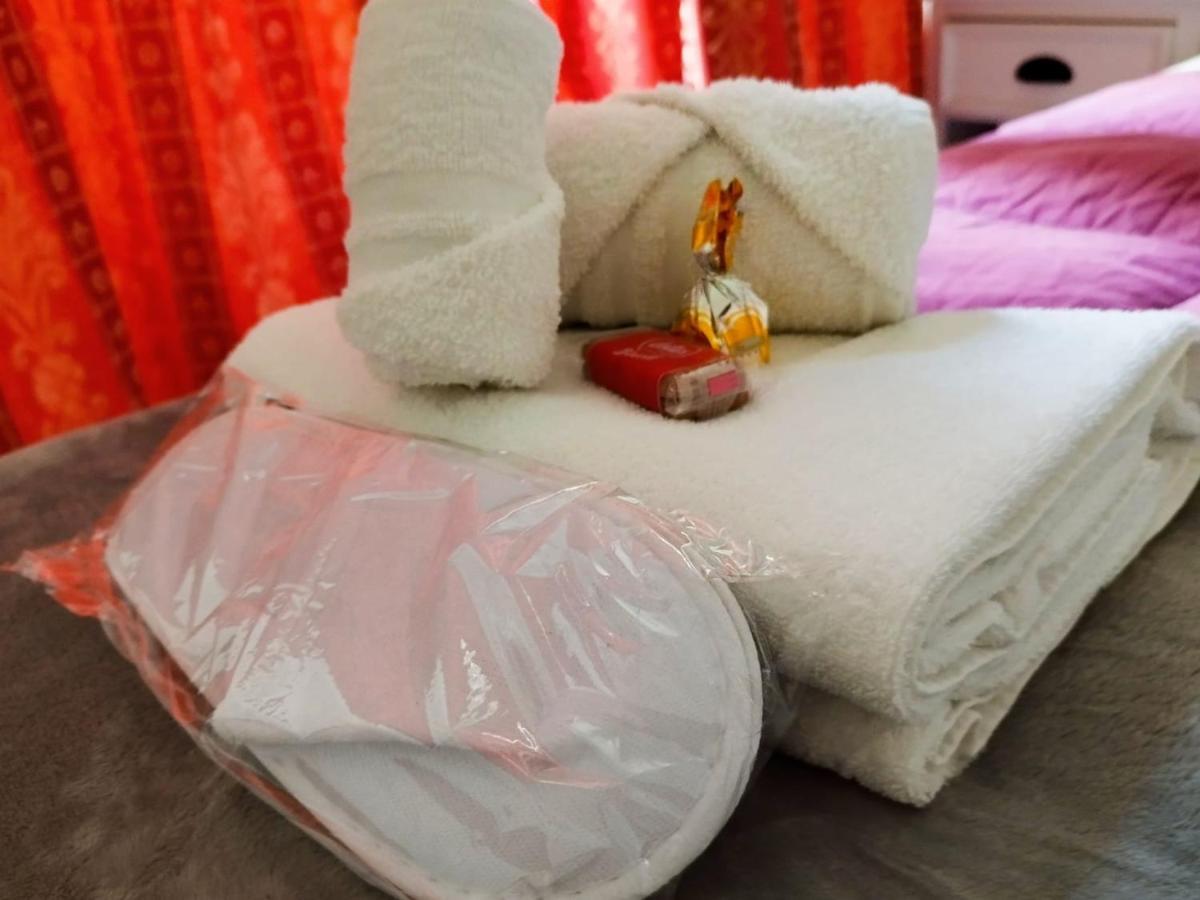 Ad Cavour Luxury Rooms - By Ad Roma Bagian luar foto