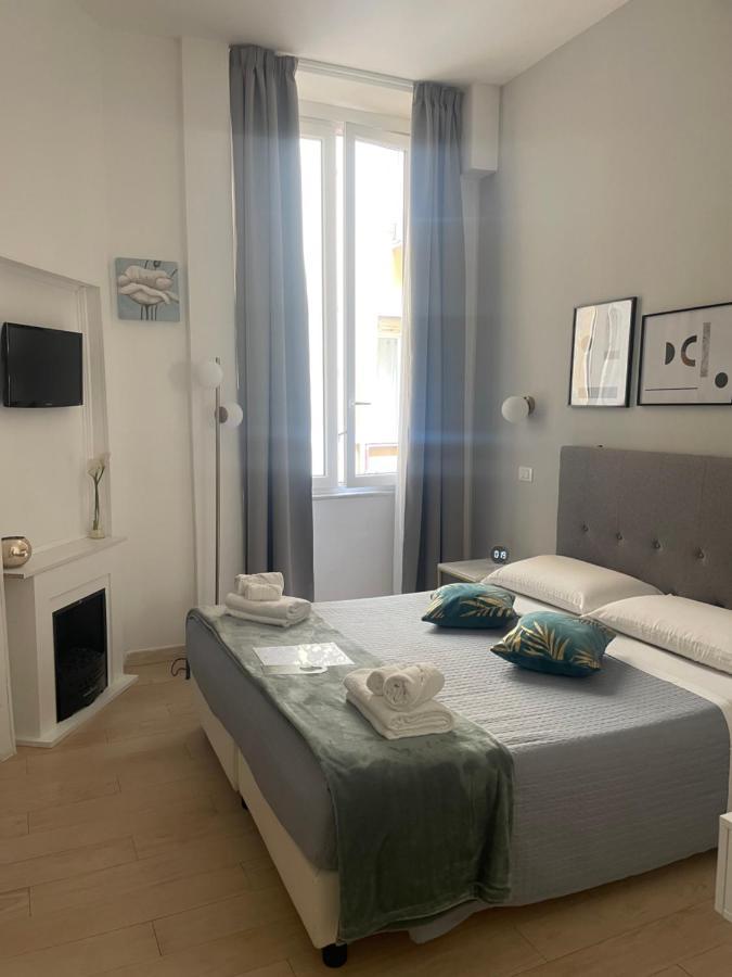 Ad Cavour Luxury Rooms - By Ad Roma Bagian luar foto
