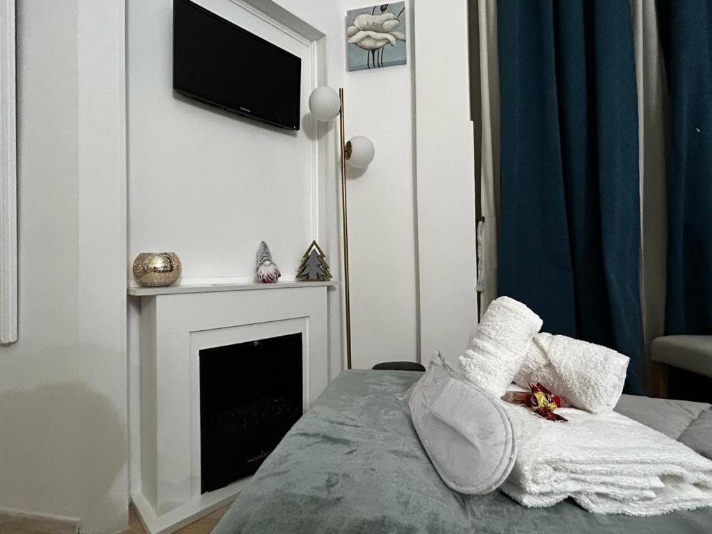 Ad Cavour Luxury Rooms - By Ad Roma Ruang foto
