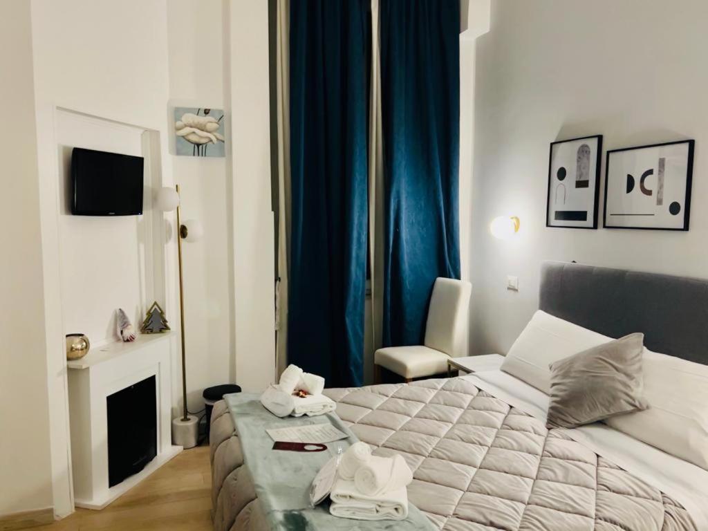 Ad Cavour Luxury Rooms - By Ad Roma Ruang foto