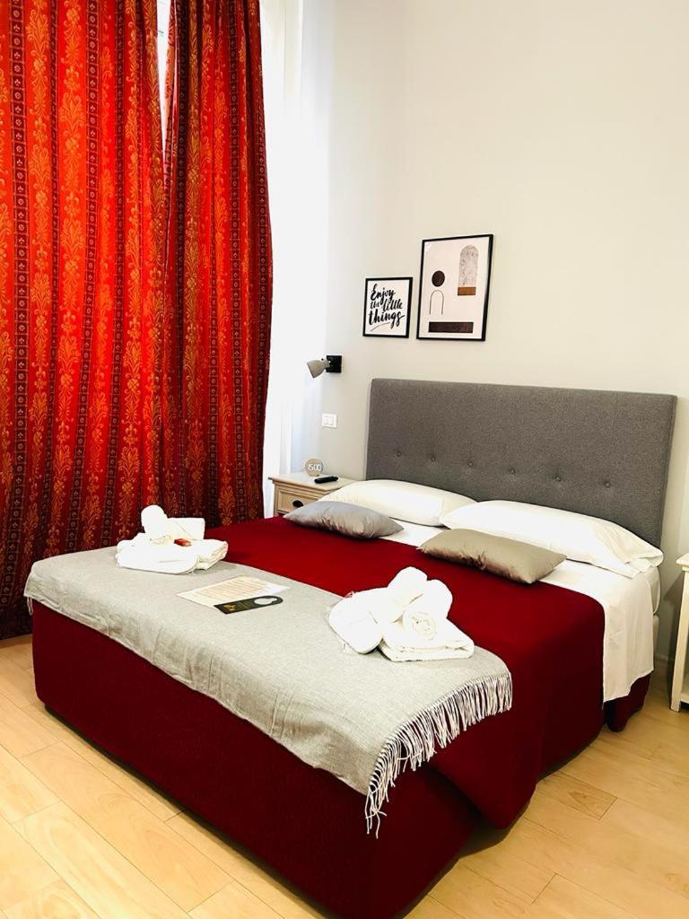 Ad Cavour Luxury Rooms - By Ad Roma Ruang foto