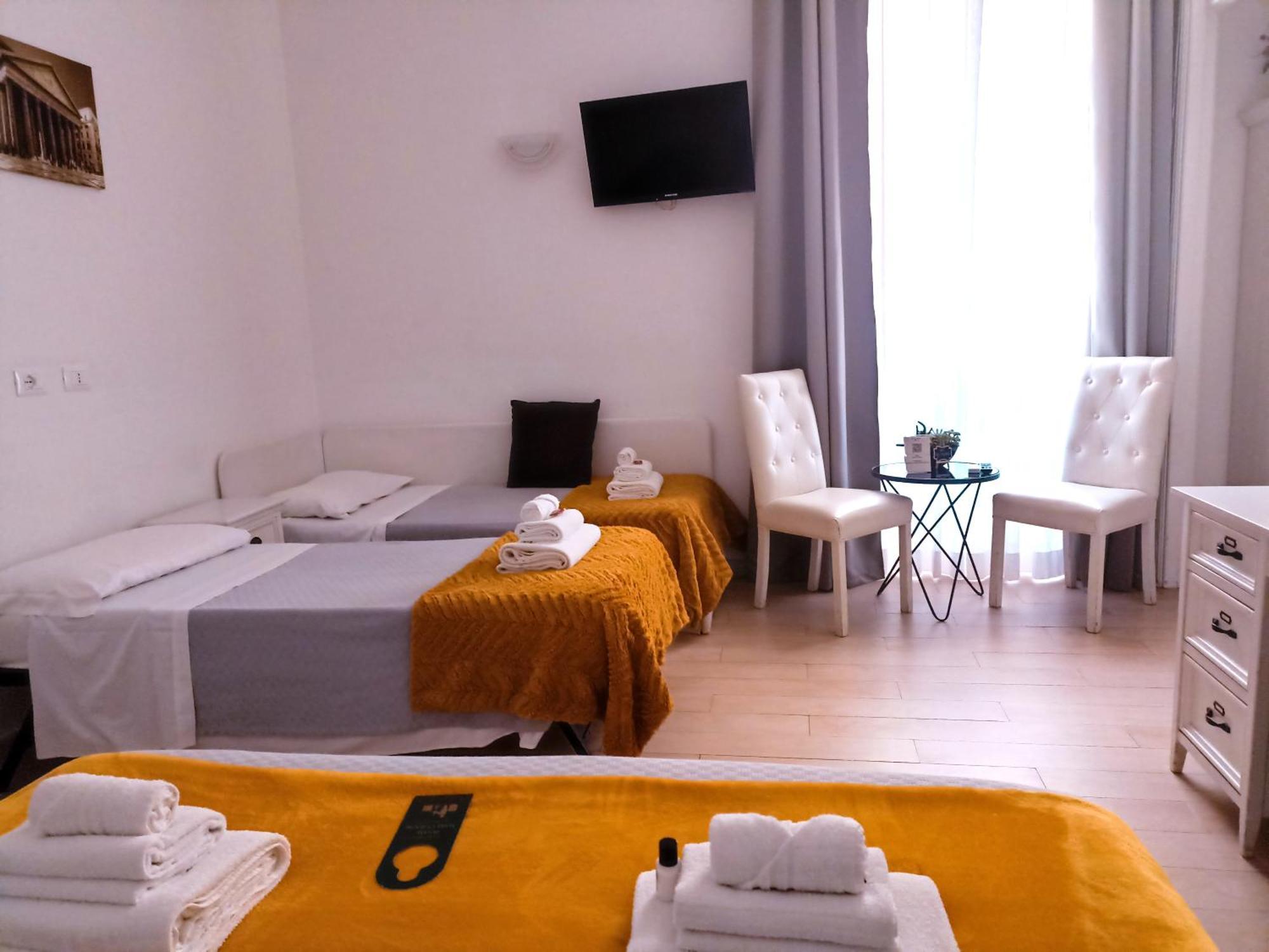 Ad Cavour Luxury Rooms - By Ad Roma Bagian luar foto